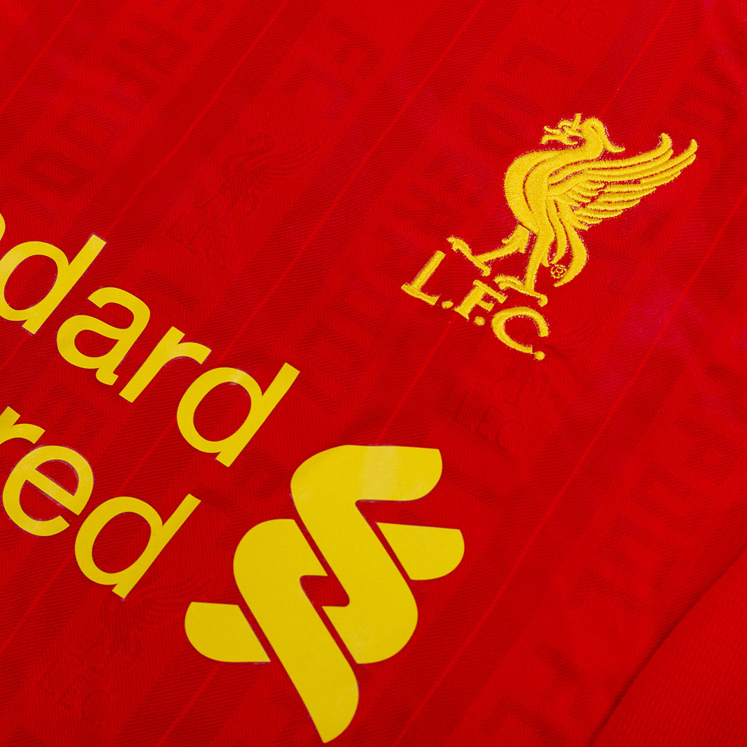 Ρετρό φανέλα Liverpool για εντός έδρας ποδόσφαιρο 2013/14