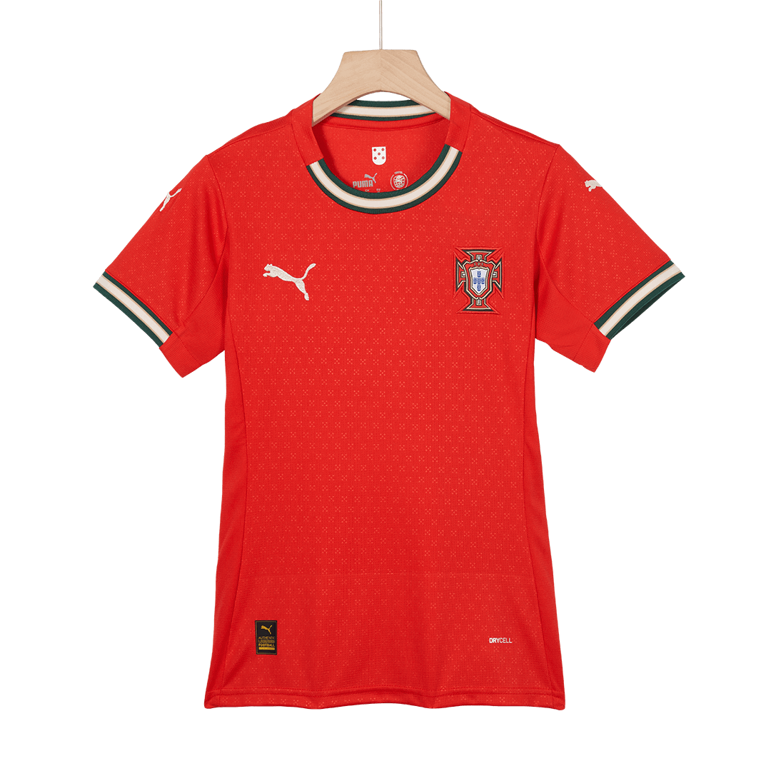RONALDO #7 Πορτογαλία Ποδόσφαιρο Τζέρσεϊ στο σπίτι Γυναικεία προσαρμοσμένη μπλούζα 2025