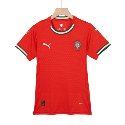 RONALDO #7 Πορτογαλία Ποδόσφαιρο Τζέρσεϊ στο σπίτι Γυναικεία προσαρμοσμένη μπλούζα 2025