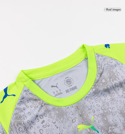 Παιδική Φανέλα Μάντσεστερ Σίτι Τρίτης Εμφάνισης (Φανέλα+Σορτς+Κάλτσες) 25/26 Γκρι